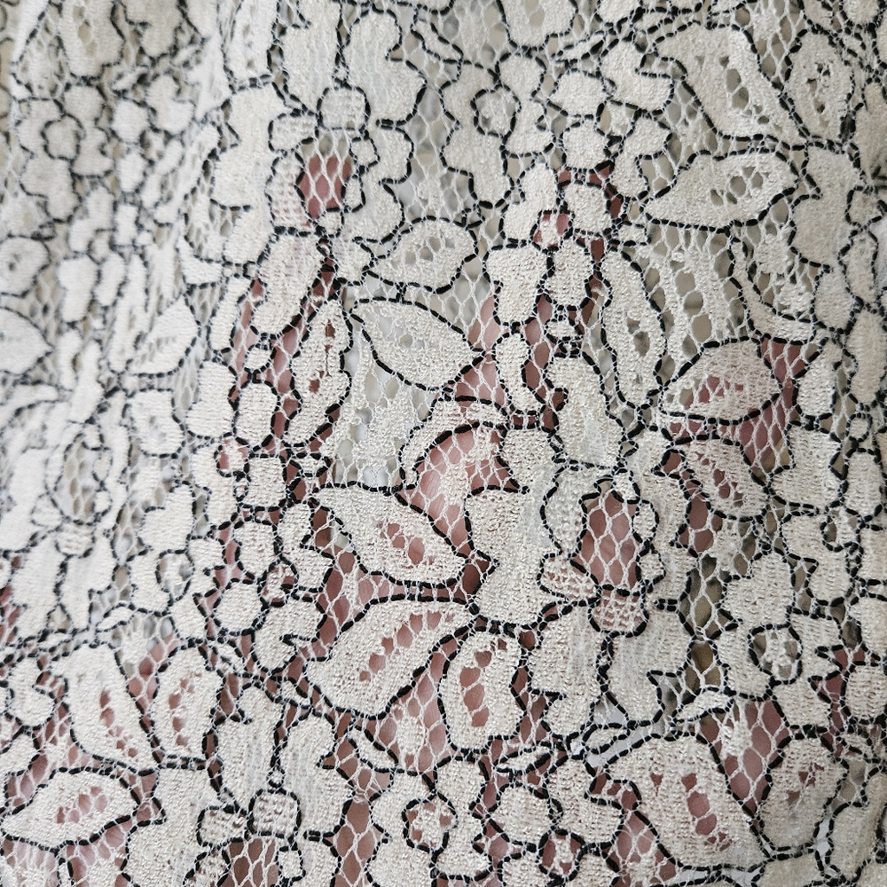 LOFT Creamy Lace Top Y2k - Picture 4 of 6